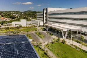 Autonomia em arquitetura e engenharia para Hospitais de grande porte
